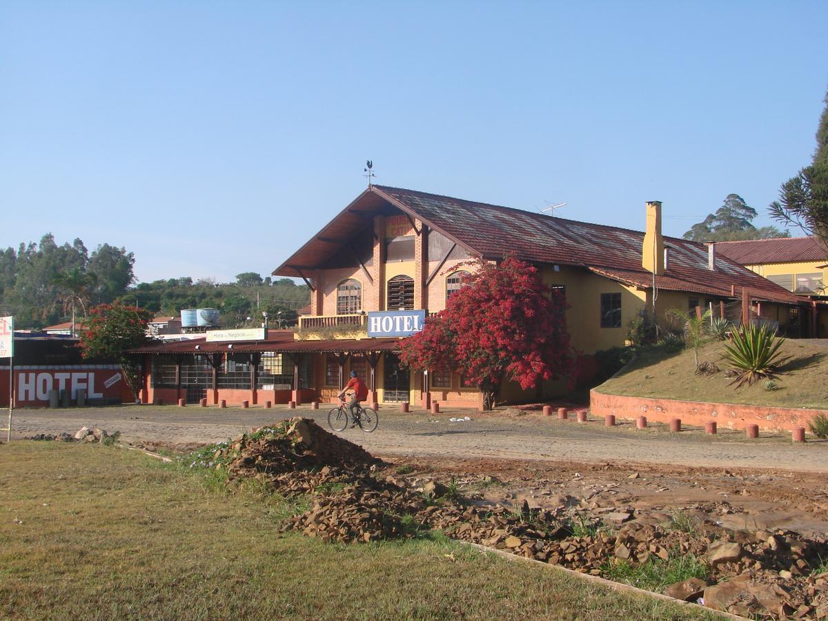 Pousada Catuai Siqueira Campos Esterno foto